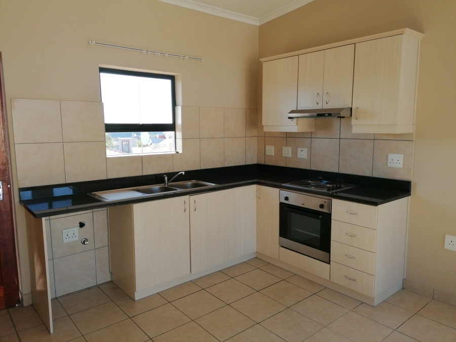 To Let 2 Bedroom Property for Rent in Burgundy Estate Western Cape